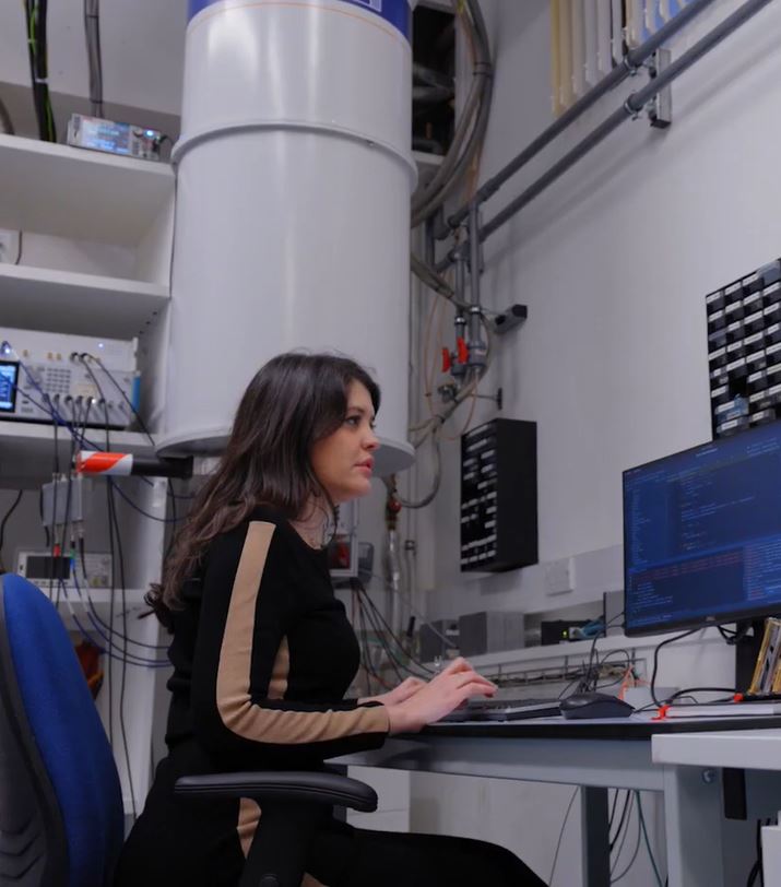 Natalia Ares in the quantum hardware laboratory, Department of Engineering Science, University of Oxford